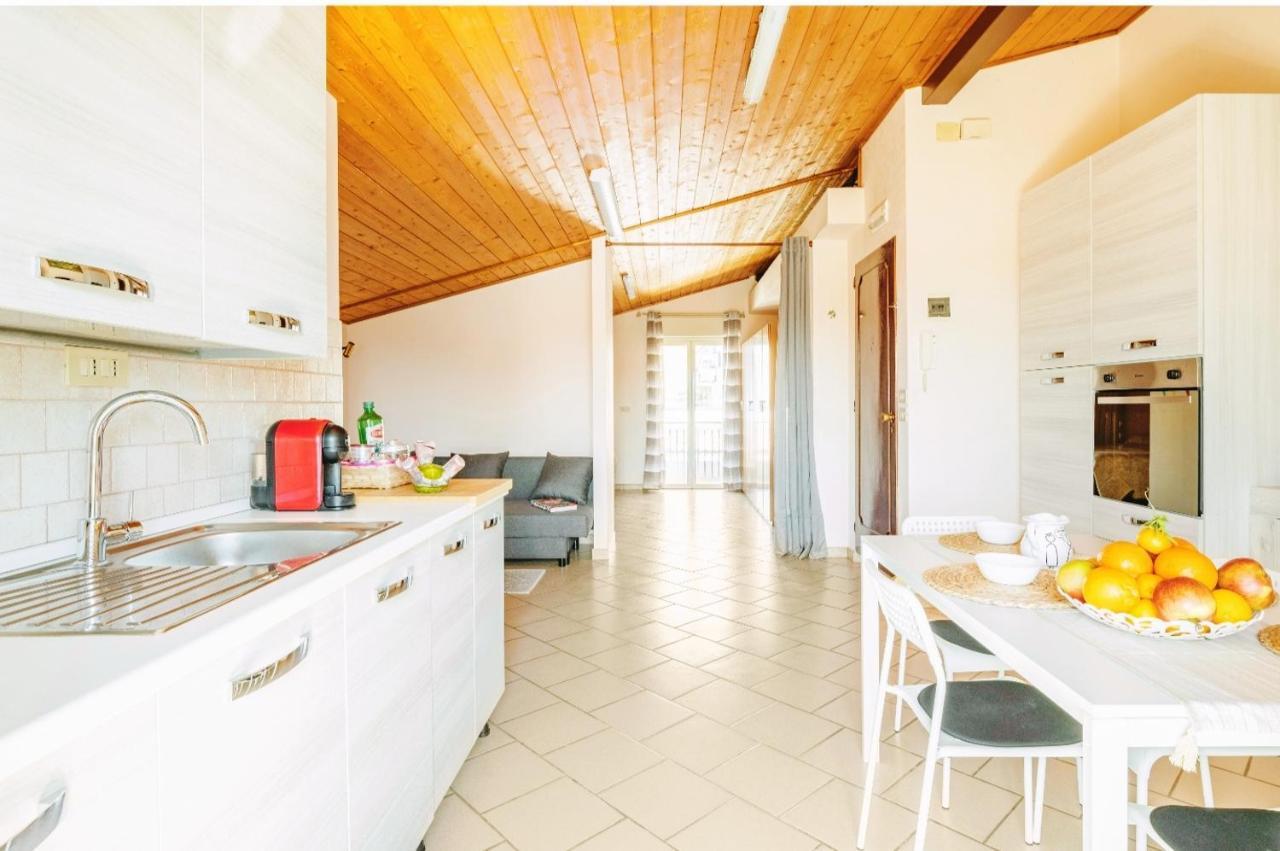 Un Passo Dal Mare Due Dall'etna Apartment *